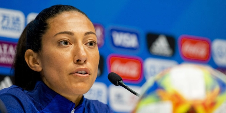 Легендарната американска фудбалерка Прес заминува во пензија