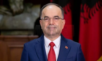 Shqipëria: Opozita kërkon shkarkimin e tij, Begaj reagon se pretendimet nuk janë të vërteta