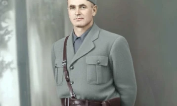 „Нова Македонија“ ги „оживува“ зборовите на Ченто