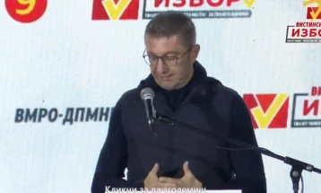 Мицкоски: СДСМ имаат само демагогија, трикови и подземни коалиции, а Венко во кампањата доби засилување од Заев