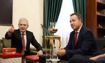 Ahmeti nga Tirana: Rruga drejt Brukselit është rrugë e përbashkët