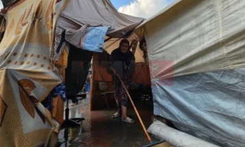 СЗО: Заразните болести во Газа се надвор од контрола