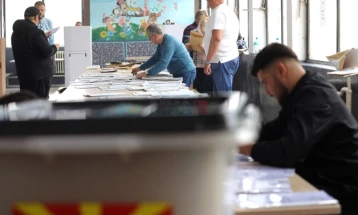 KSHZ: Filloi votimi për personat e sëmurë, të burgosurit dhe personat në institucione të kujdesit jashtëfamiljar