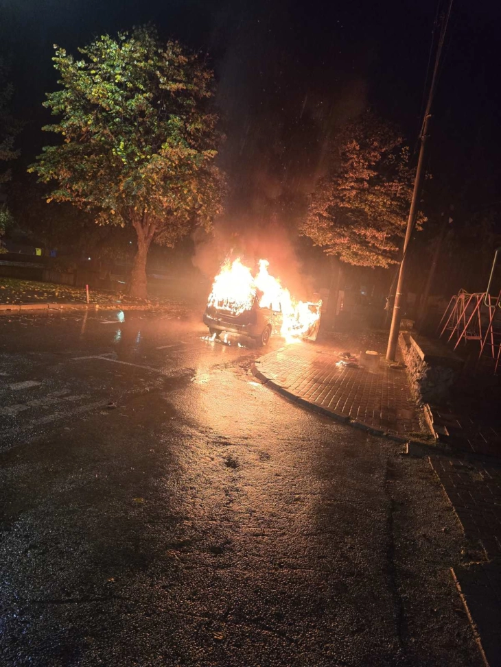 Пожар на автомобил во Кавадарци 