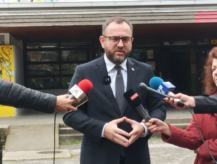 Toshkovski: Voting in all polling stations goes smoothly in democratic atmosphere