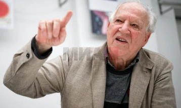 Вернер Херцог би сакал да снима филм на Марс