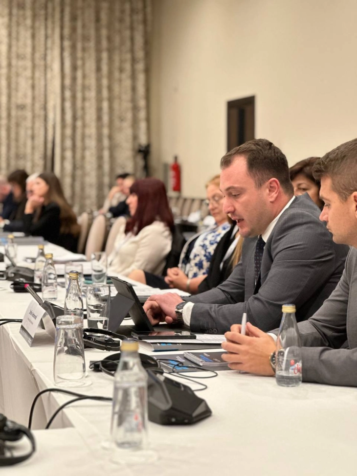 Андоновски: Со новата стратегија SMART/MK 2030 градиме дигитална економија и обезбедуваме 10-ина милиони евра од eвропските фондови