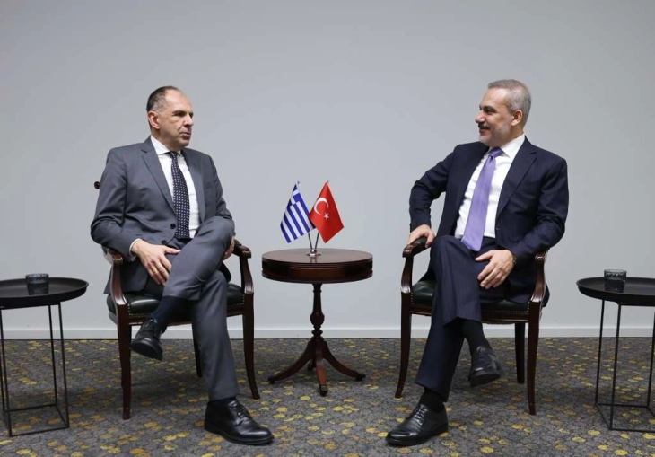 Билатералните односи и меѓународните случувања во фокусот на средбата Герапетритис - Фидан