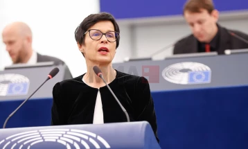 Кос: Време е ЕУ да се ослободи од оковите на консензусот 