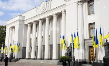 Киев ја продолжи воената состојба до февруари 2026 година