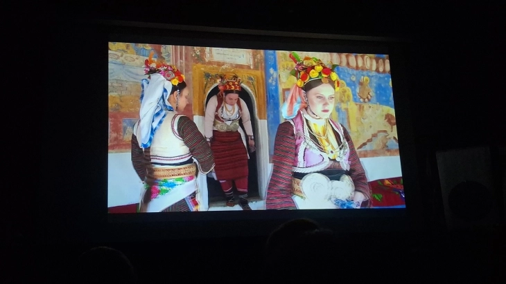 Две награди на ДФНФ 2025 за остварувања во продукција на етнокореолошката дејност на Домот на културата од Гевгелија