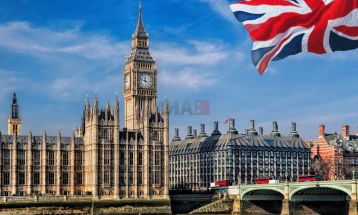 Британската влада нема да ја зголеми старосната граница за пензионирање на 68 години