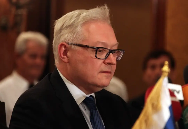 Рјабков: Русија ги продолжува подготовките за самитот Путин - Трамп