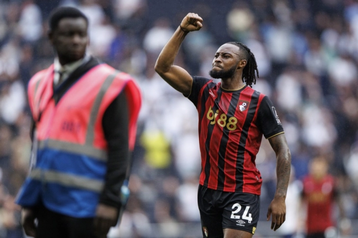 Медиуми: Ливерпул во Семењо гледа наследник на Салах