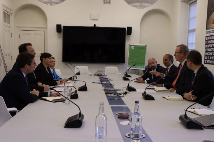 Николоски и Димитриеска Кочоска на средба со Тим Рид: Следат конкретни чекори за реализација на проектите од Договорот Влада со Влада