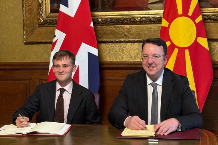 Николоски: Потпишавме меѓудржавен Договор за авиосообраќај, создаваме услови за нови линии и бројни туристи од Велика Британија