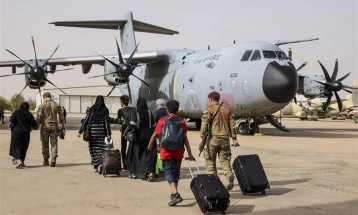 Картум трет ден по ред напаѓан со дронови