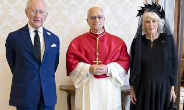 Заедничка молитва на кралот Чарлс и папата Лав во Ватикан, првпат по 500 години