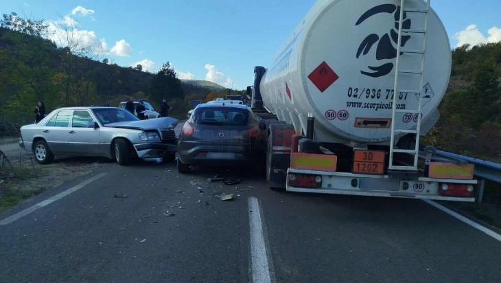 Целосен прекин на сообраќајот на патот Македонска Каменица – Делчево поради сообраќајна несреќа