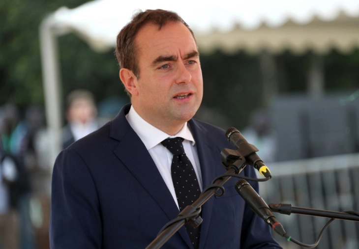 Лекорни под нов притисок од социјалистите околу францускиот буџет