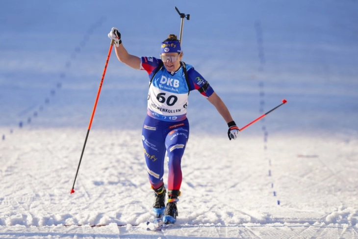 Поранешната светска шампионка во биатлон Симон осудена поради кражба