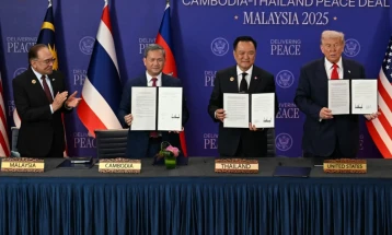 Thailand and Cambodia sign peace deal in presence of Trump