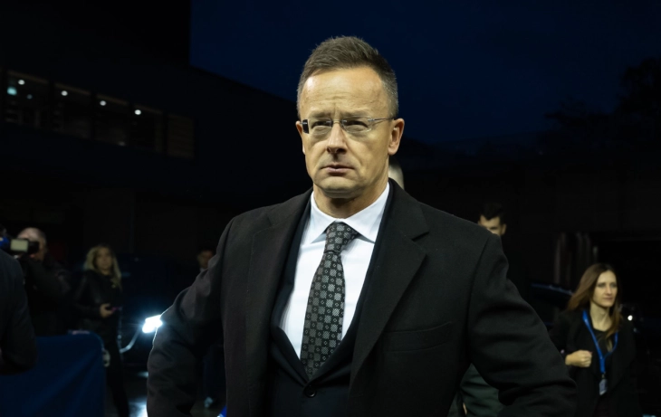 Сијарто: Глобалната ситуација може да се подобри само ако земјите се вратат на дипломатијата и дијалогот