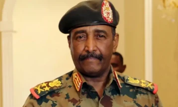 Суданската армија потврди дека се повлекува од градот Ел-Фашер