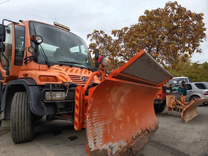 Зимската служба на ЈП „Комуналец“ - Кавадарци е спремна за новата зимска сезона