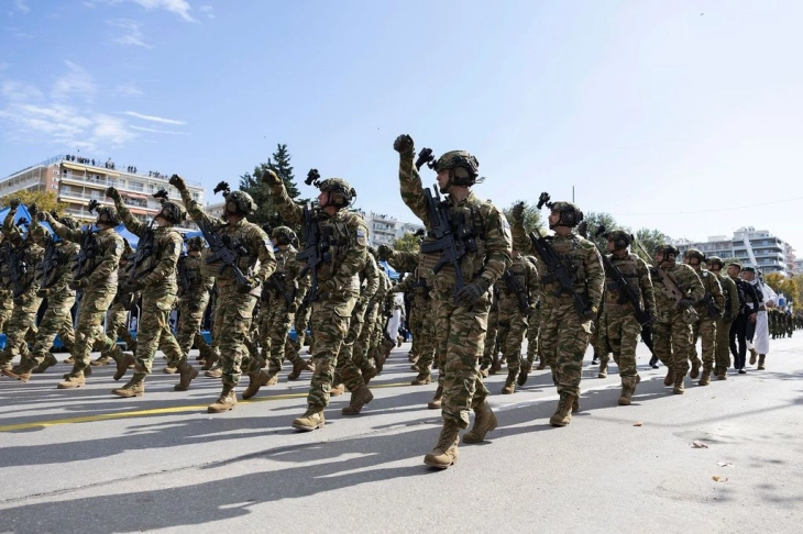 Воена парада во Солун по повод националниот празник на Грција