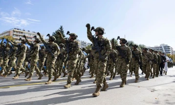 Воена парада во Солун по повод националниот празник на Грција