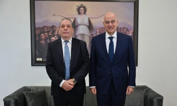 Дендиас и Палмас разговарале за можноста за заедничко учество на Грција и Кипар во одбранбени проекти финансирани од програмата САФЕ