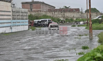 Ураганот „Мелиса“ ослабе на четврта категорија, но штетата на Јамајка е катастрофална