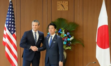 Министрите за одбрана на САД и Јапонија разговараа за засилување на војските заради заканата од Кина