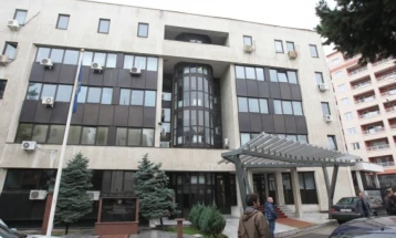 Një kumanovare ka paguar 2.000 euro për udhëtim, por në vend të biletës ka marrë heshtje nga një agjenci turistike në Shkup