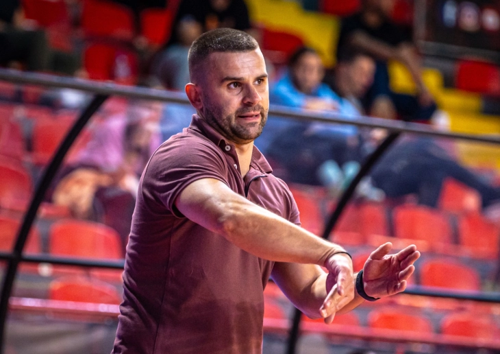 Ашаданов повика 16 кошаркарките за дуелите од квалификациите за ЕП