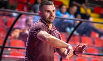 Ашаданов повика 16 кошаркарките за дуелите од квалификациите за ЕП