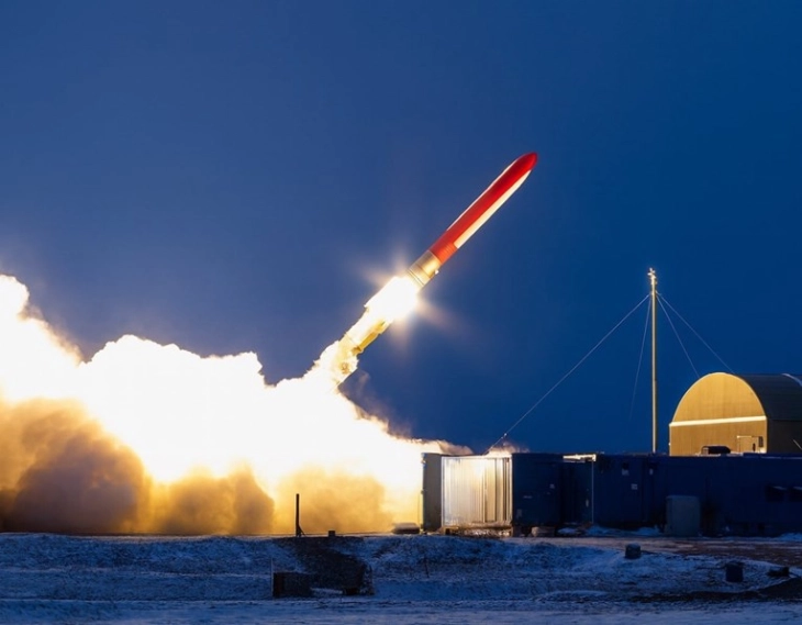 Колку пропаганда има зад нуклеарната ракета на Путин?