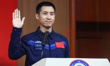 Најмладиот кинески космонаут во Вселената