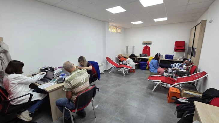 Октомвриска крводарителска акција во Црвен крст Кочани - собрани 44 крвни единици