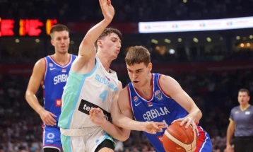 Младиот српски кошаркар се бори со тешката болест