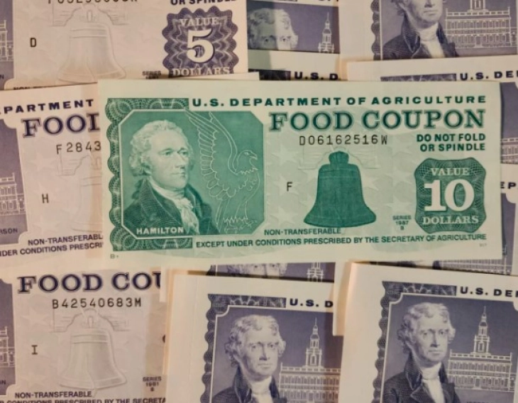 Њујорк прогласи вонредна состојба поради криза со боновите за храна