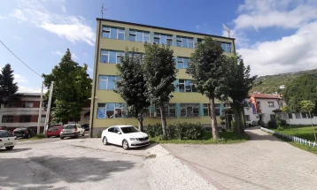 Притвор за тетовец поради закани на Фејсбук кон жена и функционери од политичка партија