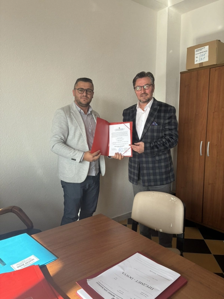 Врачени уверенијата на новите советници на Општина Центар Жупа