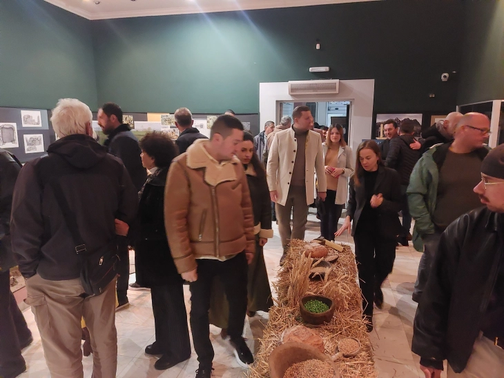 Во Прилепскиот музеј отворена уникатна изложба за неолитскиот локалитет Врбјанска Чука за првите земјоделци од Пелагонија