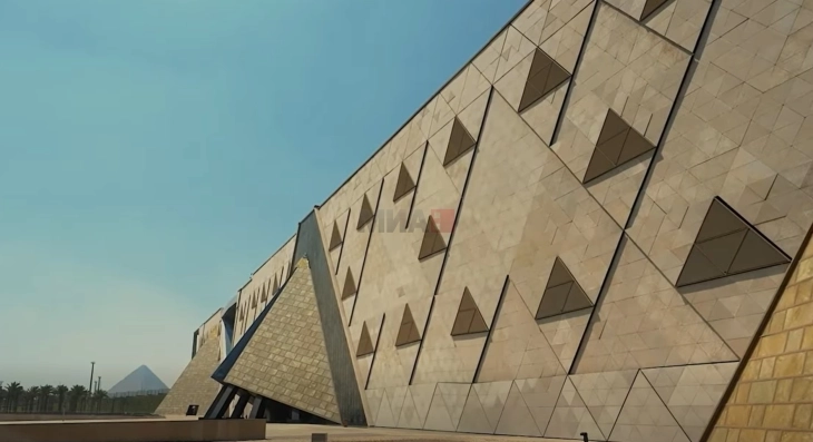 Египет повторно ги собира светските лидери, овојпат за отворањето на Големиот египетски музеј