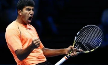 Индискиот тенисер Бопана замина во пензија на 45-годишна возраст