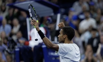 Оже - Алијасим прв финалист во Париз