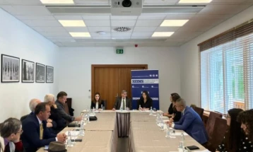 Претставници на Македонците во Албанија дел од тркалезната маса организирана од Мисијата на ОБСЕ