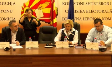 ДИК: До 20:00 часот гласале 3.327 од вкупно пријавените 4.826 болни или немоќни лица